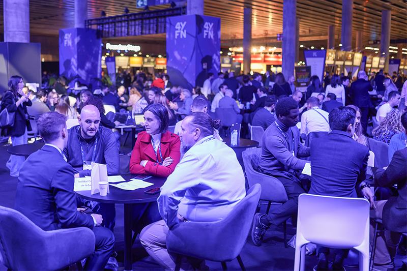 4yfn26 meetinghub 800x533