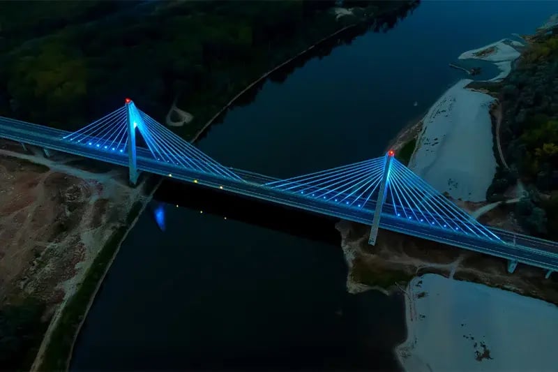 How do CEOs reimagine enterprises for a future that keeps rewriting itself?